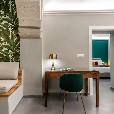 Ortigia's Queen Apartment Syracuse